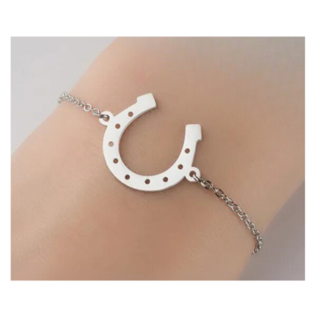 Eze Horseshoe Bracelet